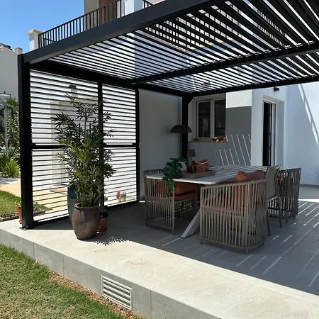 Moderne 3 Slaapkamer Villa Denia